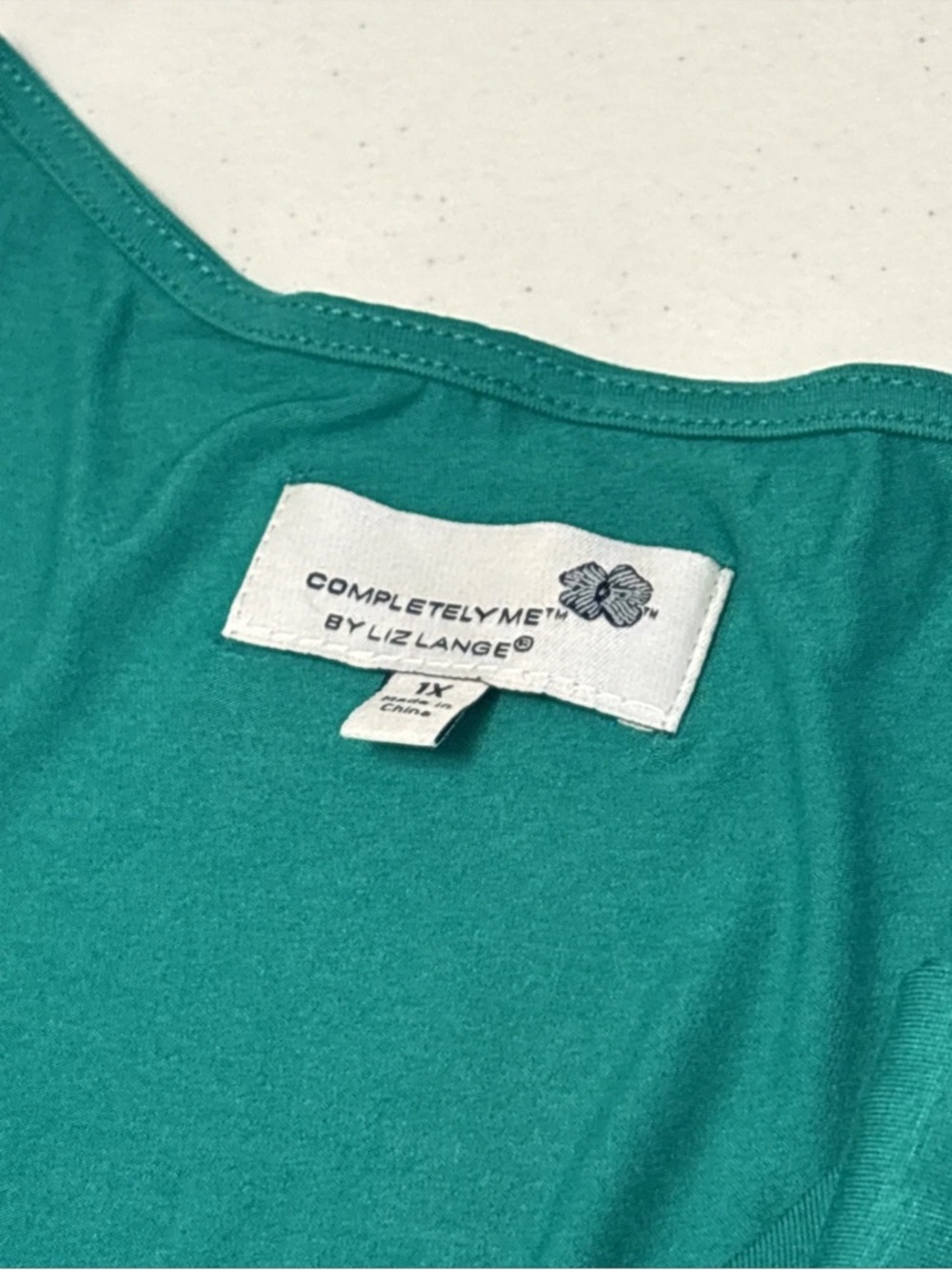 Completely Me By Liz Lange Women’s V-neck Ruched Dress Size 1X Green - Picture 5 of 16